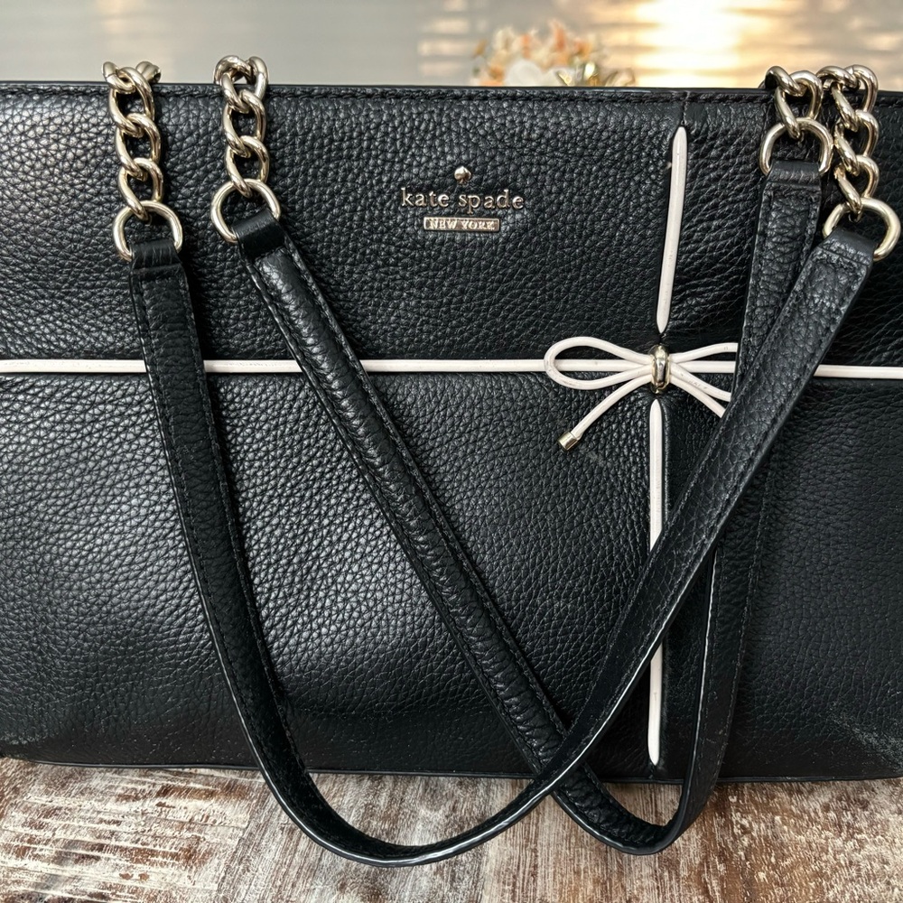 Kate Spade Black and White Leather Shoulder Bag with Bow detail